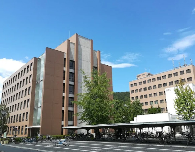 山形大学